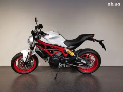 Ducati Monster 