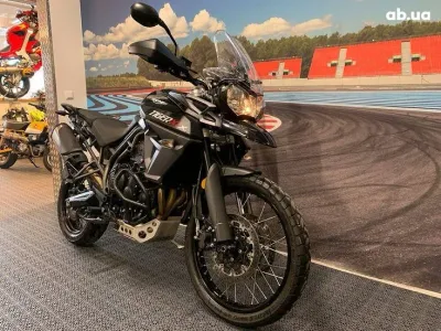 Triumph Tiger 